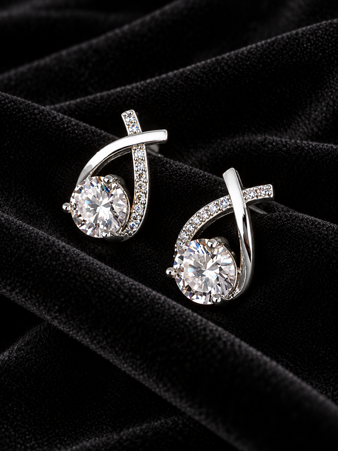 Aurelia Moissanite Earrings