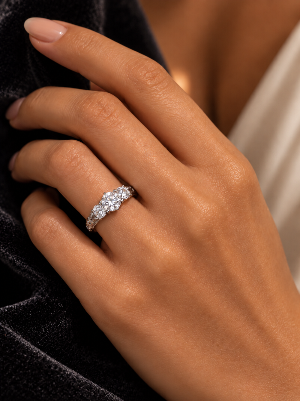 Aurora Moissanite Ring