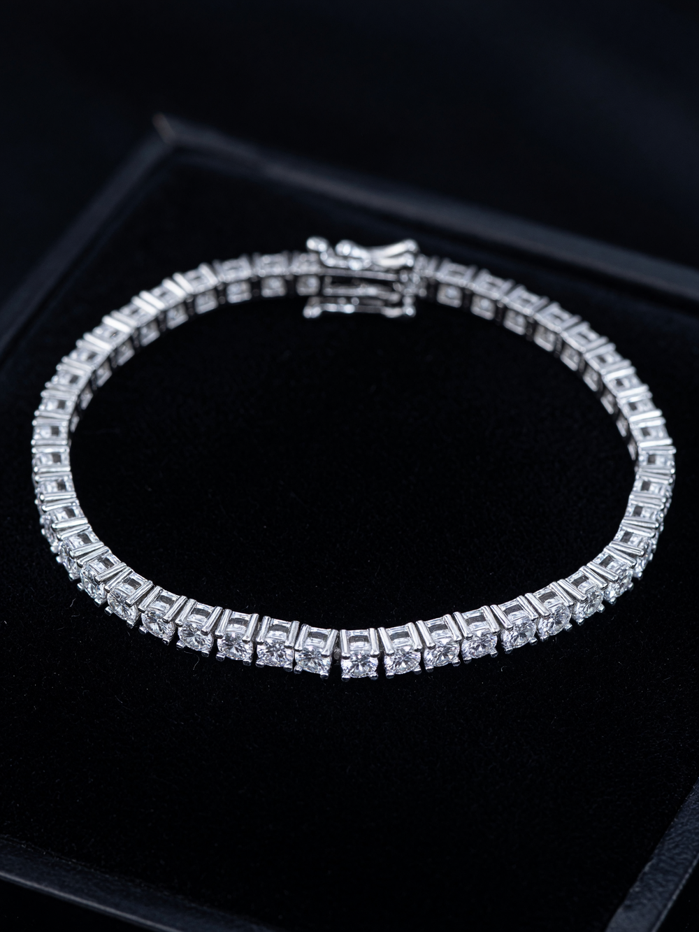 Aurea Moissanite Bracelet