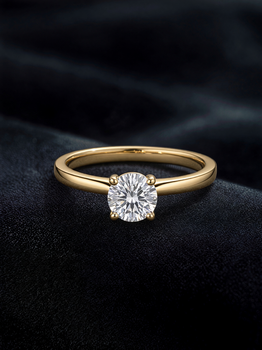 Aura Moissanite Ring