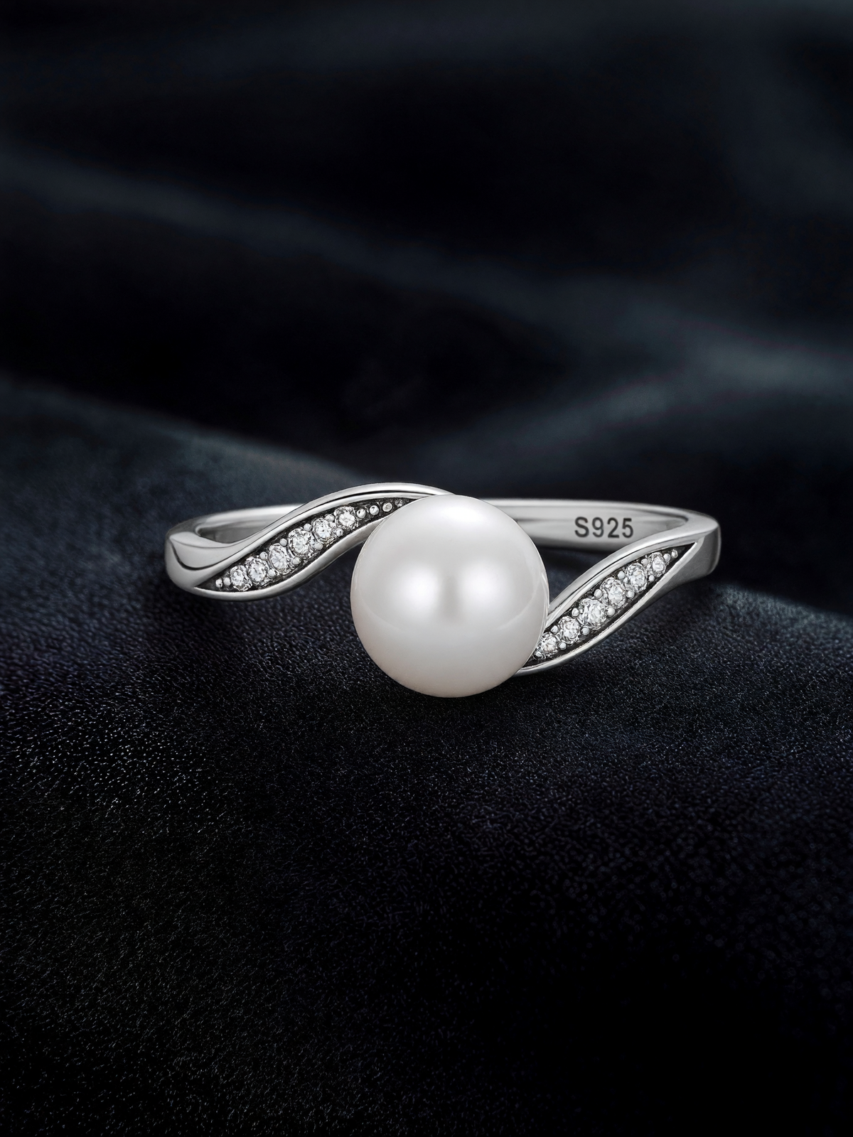 Sheila Pearl Ring
