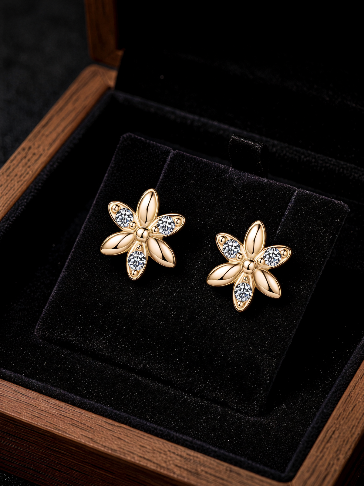 Daisy Moissanite Earrings