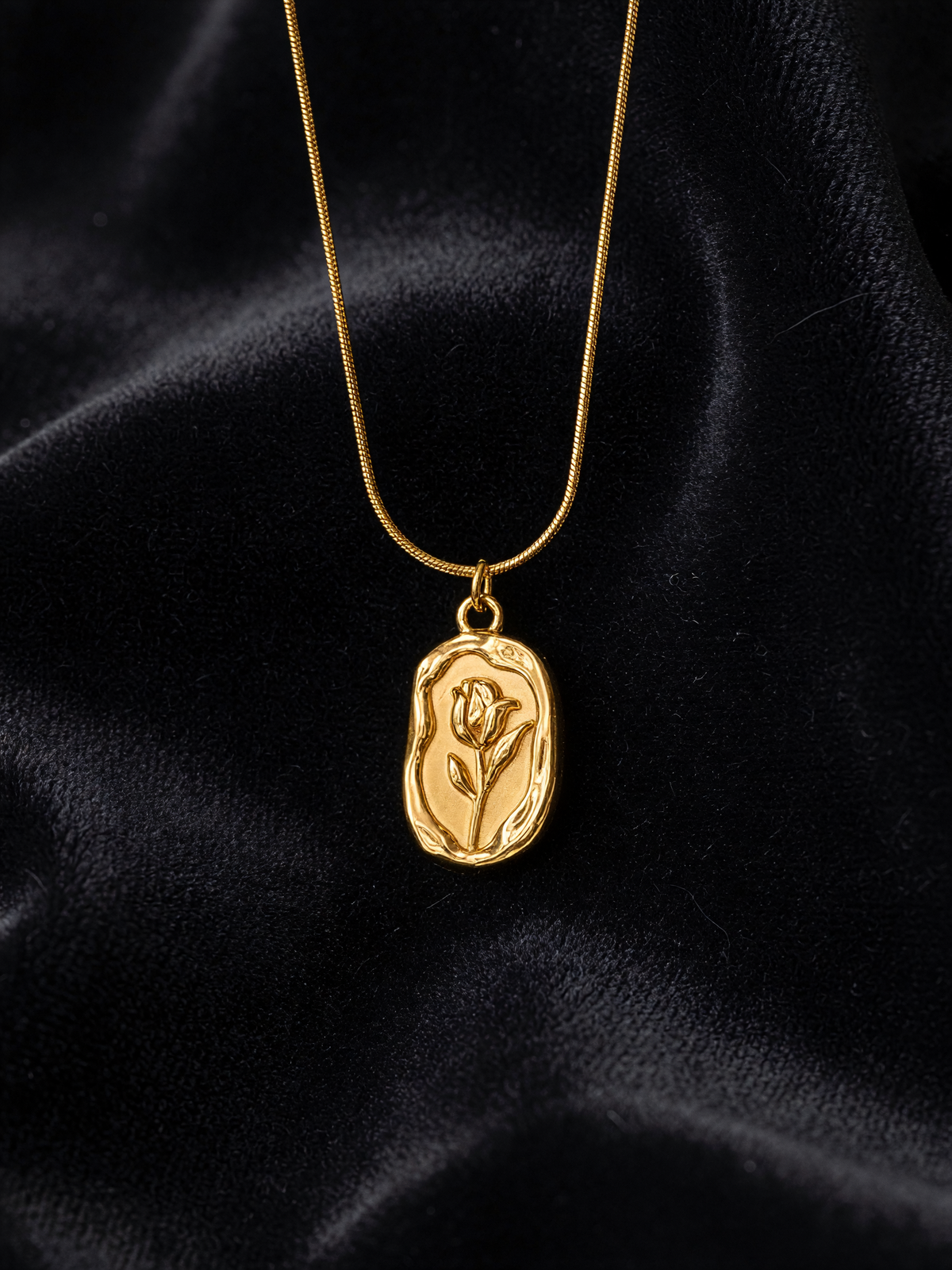 Rose Necklace